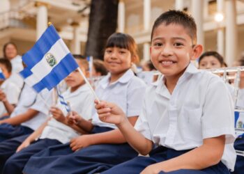 Septiembre comienza en El Salvador con el inicio del Mes Cívico