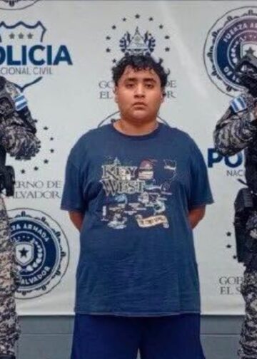 Joven es capturado con droga durante operativo preventivo en Soyapango