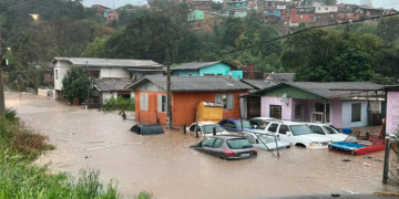 Lluvias intensas dejan varios muertos e inundaciones en Brasil