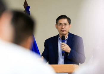 Embajada de China entrega el Premio a la Excelencia Oso Panda 2026 en El Salvador