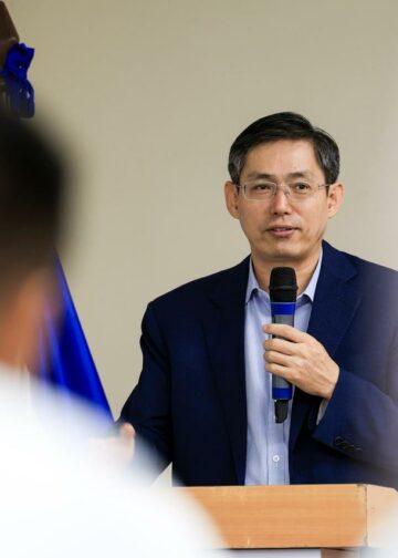 Embajada de China entrega el Premio a la Excelencia Oso Panda 2026 en El Salvador