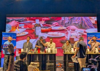 El Salvador presenta su café y cacao en feria especializada de Turquía