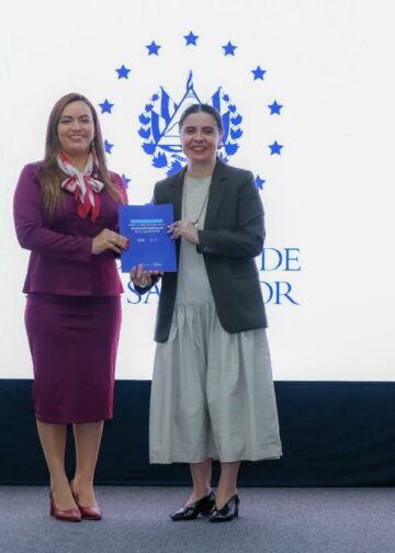 El Salvador lanza Estrategia Nacional de Arraigo y Oportunidades para prevenir la migración irregular