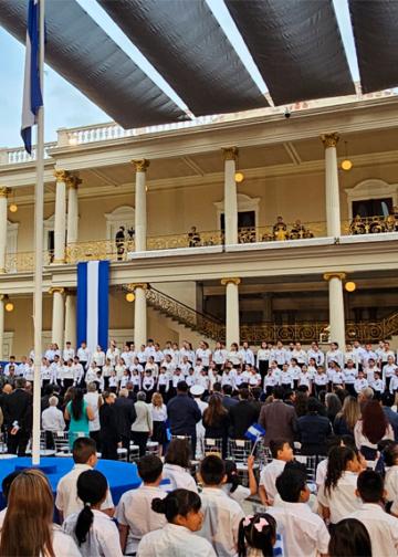 Gobierno inaugura el Mes Cívico por los 205 años de Independencia