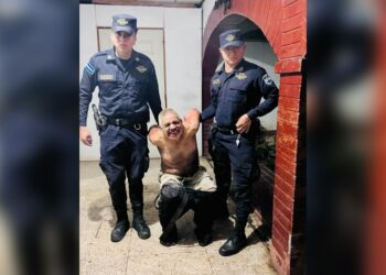Sujeto asesinó a su sobrino y atacó con arma blanca otros cinco familiares en Ciudad Barrios
