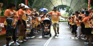 “Pios Family Run” reúne a cientos de familias en Santa Tecla