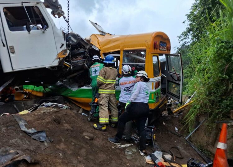 Aumenta a cinco el número de fallecidos tras accidente en Los Chorros 