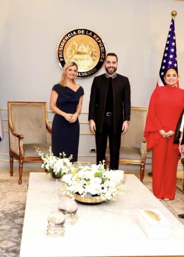 Presidente Bukele sostiene reunión con subsecretaria de Estado de EEUU Sarah Rogers