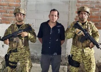 Capturan a sujeto que quebró espejos de una buseta de la ruta 29 en San Salvador