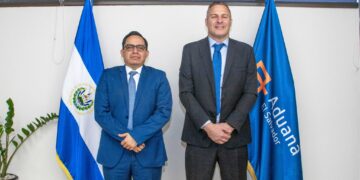 Aduanas de El Salvador y Guardia di Finanza de Italia fortalecerán cooperación contra el contrabando