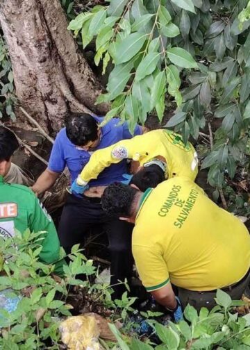 Vendedor cae a una quebrada tras accidente en la carretera Troncal del Norte 