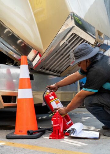 VMT advierte que camiones que no pasen inspección mecánica no podrán renovar tarjeta de circulación