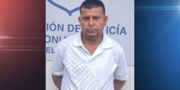 Capturan a sujeto por agredir con corvo a su vecino