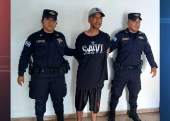 Capturan a sujeto que acuchilló a vigilante en Santa Tecla