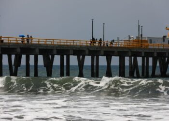 Descartan amenaza de tsunami para El Salvador tras fuerte sismo frente a Panamá