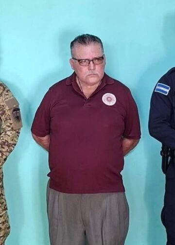 Hombre es detenido tras ser captado amenazando con un corvo en Sensuntepeque