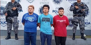 Bajo los efectos del alcohol, tres hombres protagonizan una pelea en un baile en Soyapango