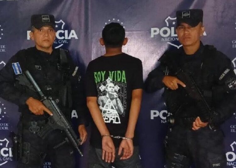 Capturan a adolescente señalado de hurtar $1,000 de una vivienda en Chilanga, Morazán