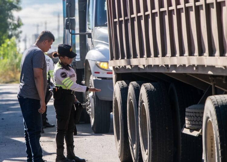 Continúan inspecciones al transporte de carga