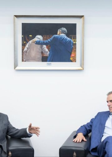 El Salvador y Uruguay fortalecen sus vínculos de cooperación y diálogo