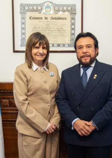 Vicepresidente Félix Ulloa sostiene encuentro con Patricia Bullrich para fortalecer los vínculos entre El Salvador y Argentina