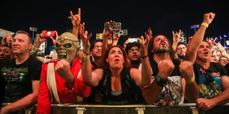 Iron Maiden hace vibrar a El Salvador con un espectáculo histórico en el Mágico González