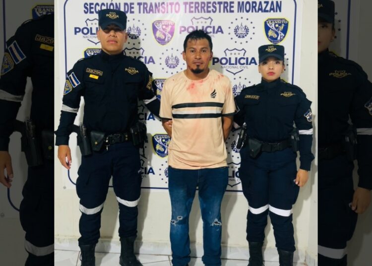 Capturan a conductor de camión tras accidente que dejó dos fallecidos en la Ruta de Paz, en Morazán