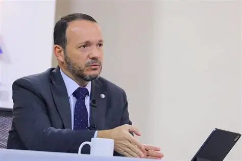 Gustavo Villatoro envía contundente mensajes a narcotraficantes: «Nuestro país no es territorio para el narcotráfico, ni para ningún otro ilícito»