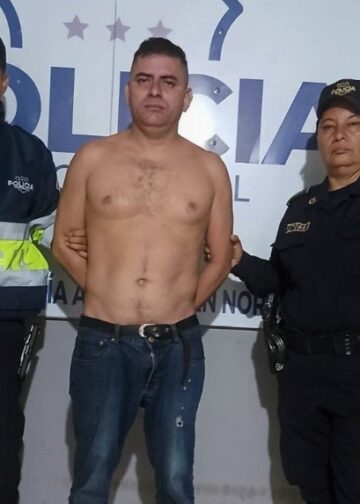 Agente de la PNC detenido tras accidente y negativa a prueba de alcotest