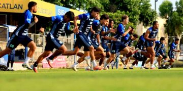 El Salvador enfrenta a Jamaica con la permanencia en la Liga A en juego