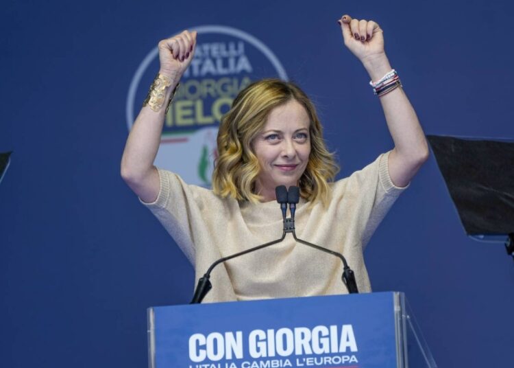 Italia aprueba nuevas sanciones por violencia en manifestaciones y daños causados por menores