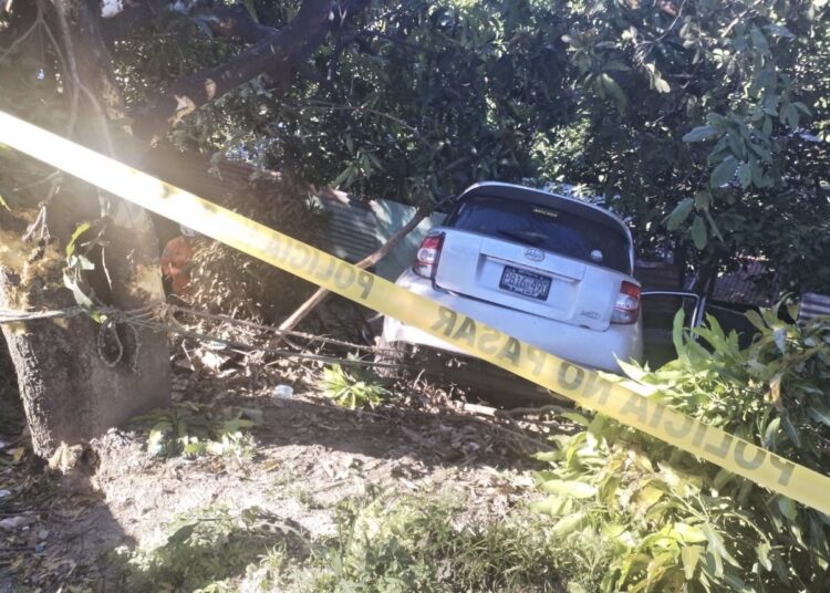 Mujer pierde la vida en accidente vial sobre carretera a Comalapa