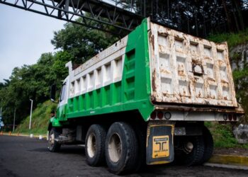 VMT intensifica controles y revisión técnica para el transporte de carga