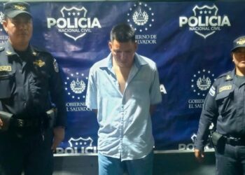 detienen a joven tras golpear a un hombre en Sonsonate